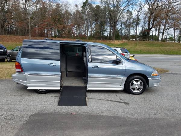 WHEELCHAIR ACCESSIBLE SIDE ENTRY VAN! ONLY 31K MILES!! LEATHER... for sale in Shelby, NC – photo 9