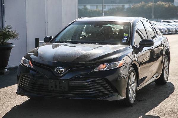 2018 Toyota Camry LE sedan Midnight Black Metallic for sale in Sacramento , CA – photo 3