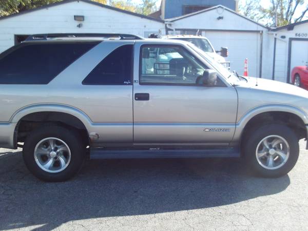 2000 Chevy S10 Blazer LS - cars & trucks - by dealer - vehicle... for sale in Oklahoma City, OK – photo 3