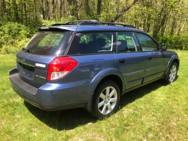 2011 SUBARU OUTBACK 3 6r H6 LIMITED AWD EVERY OPTION NAV for sale in Stratford, CT – photo 6