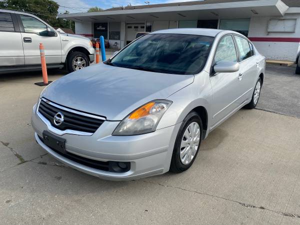2008 Nissan Altima 2 5 S Great M P G - - by dealer for sale in Des Moines, IA
