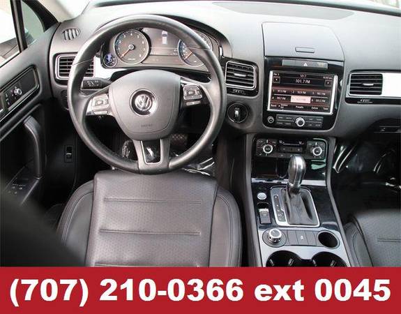 2014 *Volkswagen Touareg* SUV 3.6L - Volkswagen for sale in Santa Rosa, CA – photo 15