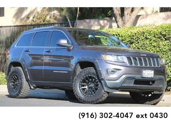 2015 Jeep Grand Cherokee SUV Laredo 4D Sport Utility (Gray) for sale in Brentwood, CA – photo 2