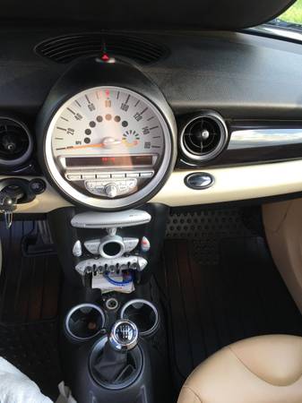Mini Cooper for to sale - cars & trucks - by owner - vehicle... for sale in Bedford, VA – photo 8