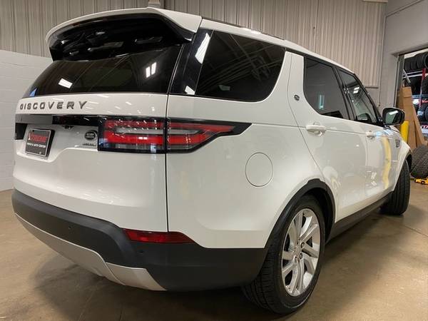 2017 Land Rover Discovery HSE V6 SUPERCHARGED - - by for sale in Coopersville, MI – photo 6