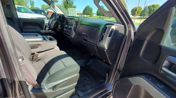2015 Chevy Silverado 2500HD Crew Cab LT 4x4 for sale in Green Bay, WI – photo 14