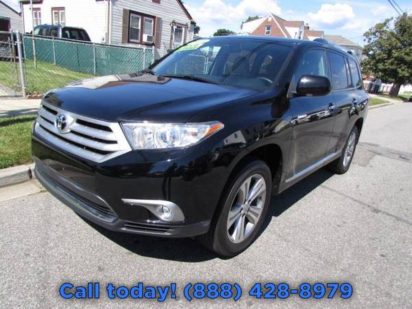 2013 Toyota Highlander Limited AWD 4dr SUV SUV - - by for sale in Uniondale, NY – photo 3