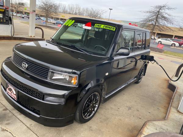 1 Owner Toyota 2006 scion 5 speed XB for sale in Mishawaka, IN – photo 8