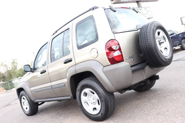 2006 Jeep Liberty Sport 4x4 Manual Only 72k Miles! for sale in Albuquerque, NM – photo 7