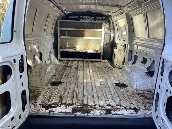 2002 E250 Cargo Van for sale in Indianapolis, IN – photo 9