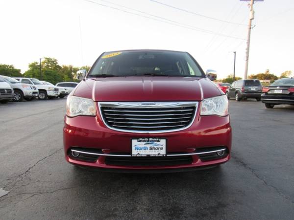 2013 Chrysler Town & Country Touring L for sale in Grayslake, IL – photo 10