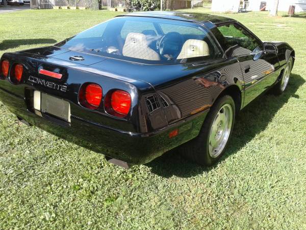 1995 Chevy Corvette LOW MILES - - by dealer - vehicle for sale in Williamstown, NJ – photo 4