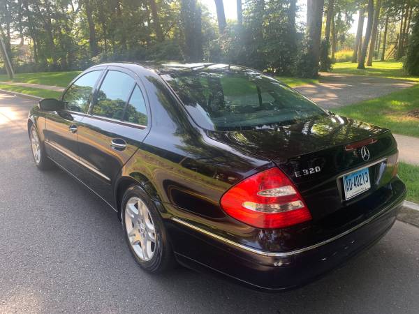2005 Mercedes Benz E320 for sale in Manchester, CT – photo 3