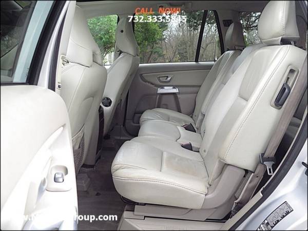 2005 Volvo XC90 T6 AWD 4dr Turbo SUV - cars & trucks - by dealer -... for sale in East Brunswick, NY – photo 11