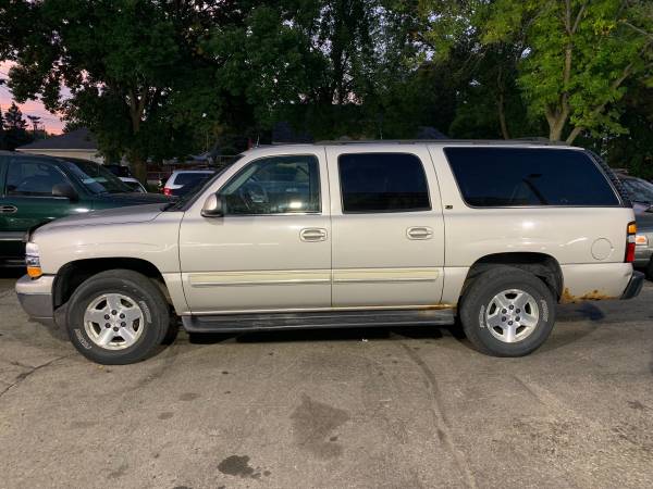 2004 CHEVROLET SUBURBAN for sale in milwaukee, WI – photo 7