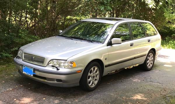 2000 Volvo V40 for sale in Waterford, CT