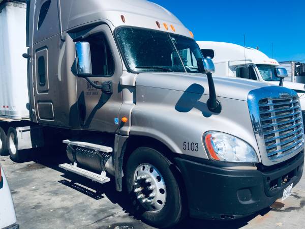 2009 Freightliner Cascadia Detroit 60 Series Engine Deleted for sale in Houston, TX