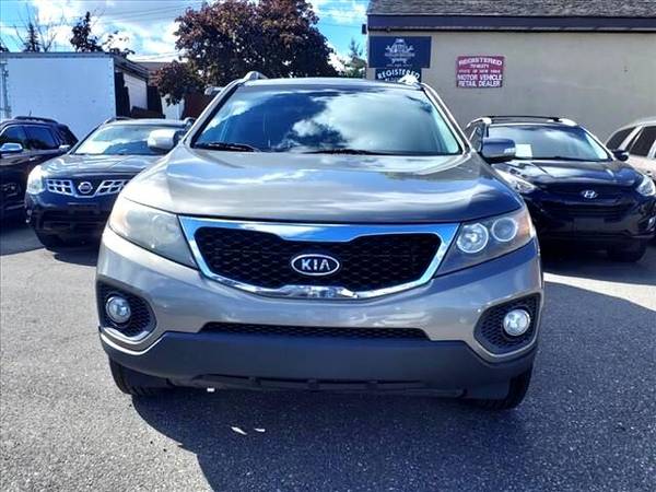2011 Kia Sorento EX V6 4WD - - by dealer - vehicle for sale in Other, NY – photo 2