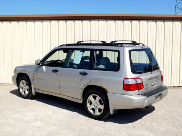 2001 Subaru Forester S - - by dealer - vehicle for sale in Wilmington, OH – photo 5