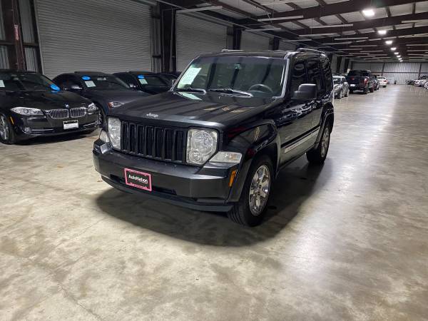 2012 Jeep Liberty 4X4 - cars & trucks - by owner - vehicle... for sale in Houston, TX – photo 2
