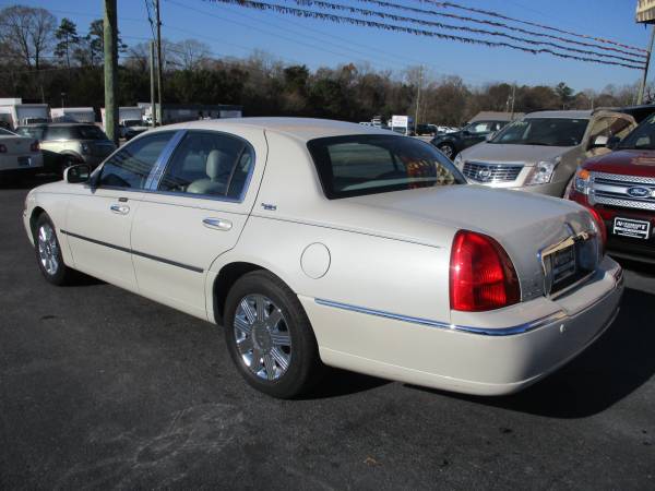 2005 Lincoln Town Car Limited - - by dealer - vehicle for sale in ALABASTER, AL – photo 6