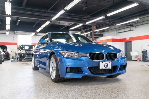 2013 BMW 3 Series - Financing Available! PRICED TO SELL TODAY!! for sale in Waltham, MA – photo 4