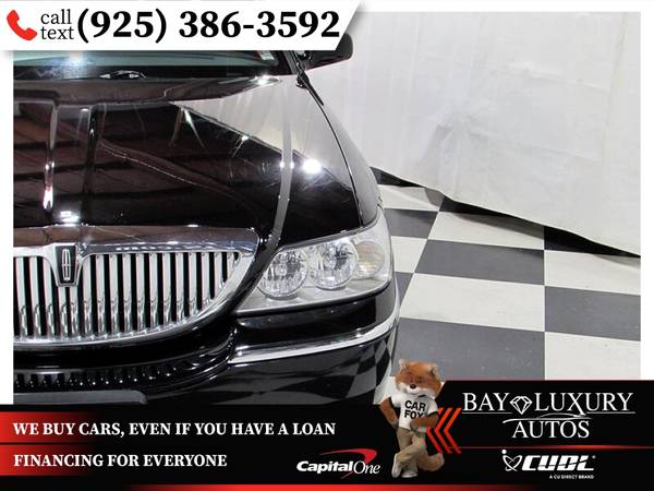 2008 Lincoln Town Car Signature Limited - - by dealer for sale in Dublin, CA – photo 10