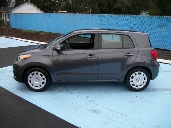 One Owner 2014 Scion xD 4-Door Hatchback w/only 23k miles - cars & for sale in Vancouver, OR – photo 2