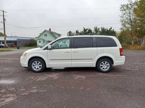 2010 Chrysler Town and Country Touring - - by dealer for sale in Ironwood, WI – photo 3