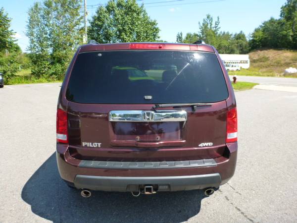 2011 HONDA PILOT EX-L 4X4 LOADED DVD LEATHER 8 PASSENGER 3RD ROW SEAT for sale in Milford, ME – photo 6