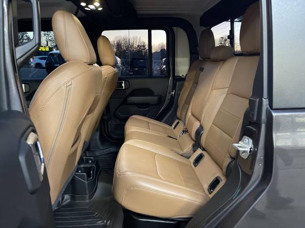 2021 Jeep Gladiator Overland 4x4 4dr Crew Cab 5 0 ft SB - CALL/TEXT for sale in Charlotte, NC – photo 23