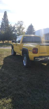 2001 chevy extended cab step side for sale in Rollins, MT
