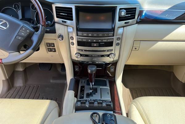 2013 Lexus LX 570 Sport Utility - - by dealer for sale in Crestwood, KY – photo 15