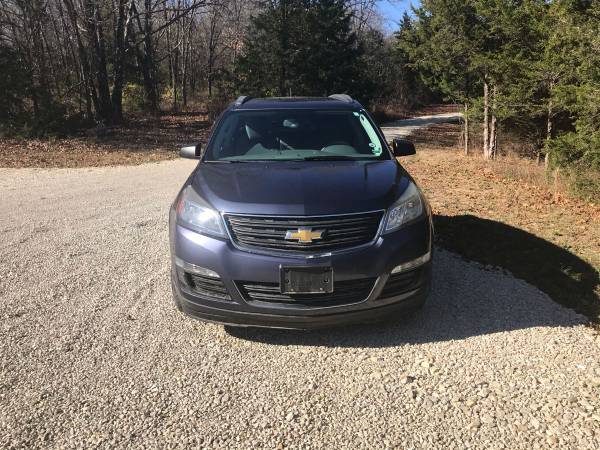 2013 Chevy Traverse, 3-rd row seat, backup camera, newer tires -... for sale in Owensville, MO – photo 8