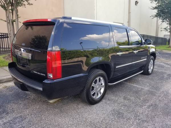 2008 Cadillac Escalade ESV / CLEAN TITLE & CAR FAX / NO ACCIDENTS for sale in Houston, TX – photo 4