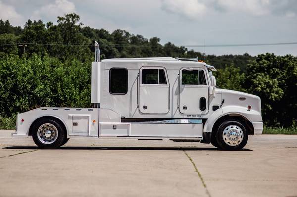 WTB: FREIGHTLINER SPORTCHASSIS, SCHWALBE, WESTERN HAULER TRUCKS. -... for sale in Bloomington, NM – photo 9