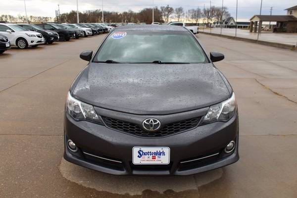 2014 Toyota Camry L hatchback Gray - cars & trucks - by dealer -... for sale in Fort Madison, IA – photo 3