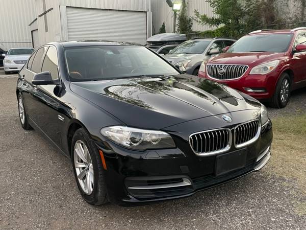 2014 BMW 5 Series 4dr Sdn 528i RWD - - by dealer for sale in Houston, TX – photo 4