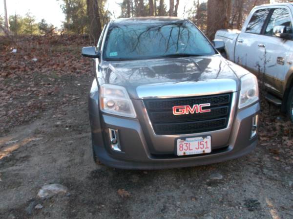 2013 GMC Terrain SLE-30k on motor!! -Navigation-Back-up cameras-... for sale in Dudley Ma, CT – photo 2