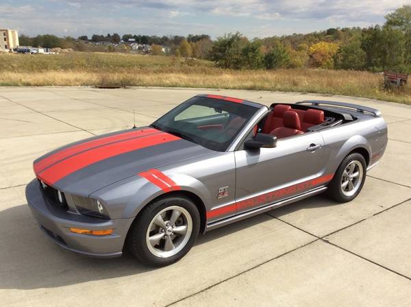 Sporty 2006 Ford Mustang GT Premium 2D Convertible For Sale for sale in Dry Ridge, OH – photo 8
