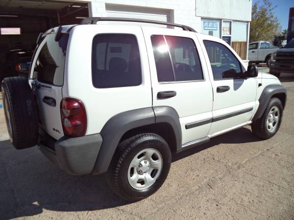 2007 Jeep Liberty Sport, 4X4, 3.7 V-6, automatic for sale in Coldwater, KS – photo 4