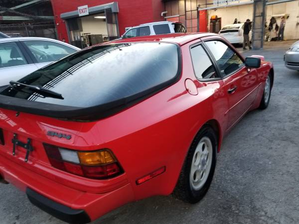 1987 Porsche 944 5 Speed manual Low Miles Clean 100 Original stock for sale in Brooklyn, NY – photo 5