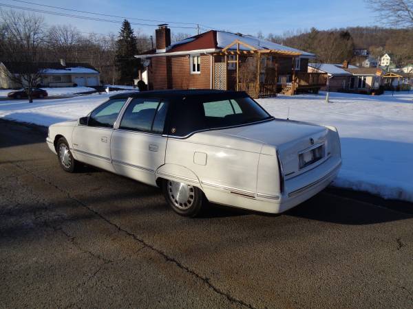 1999 Cadillac Deville, garage kept, new inspection for sale in West newton, PA – photo 2