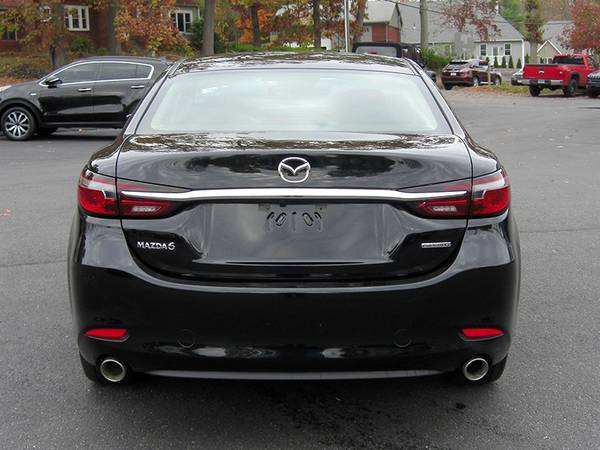 ► 2019 MAZDA6 TOURING - NAVI, SUNROOF, HTD LEATHER, 19" WHEELS, MORE... for sale in Feeding Hills, NY – photo 4