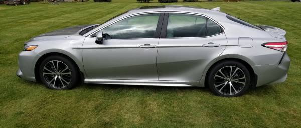 2020 Toyota Camry Hybrid SE for sale in Mount Pleasant, MI