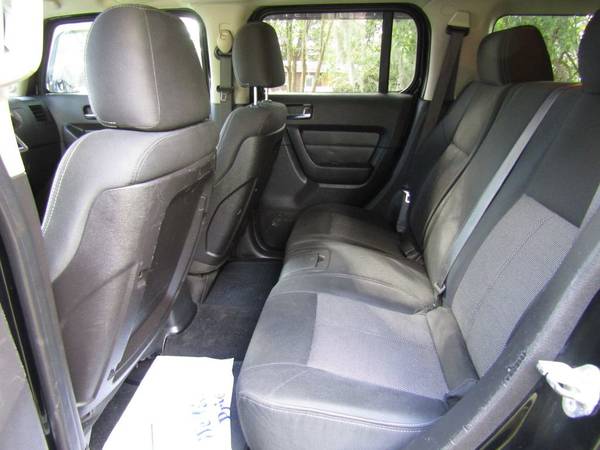 2007 *HUMMER* *H3* *4WD and loaded with warranty - cars & trucks -... for sale in Garden city, GA – photo 6