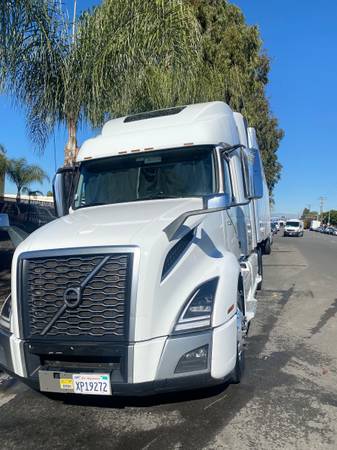 2019 Volvo VNL 860 for sale in Buena Park, CA