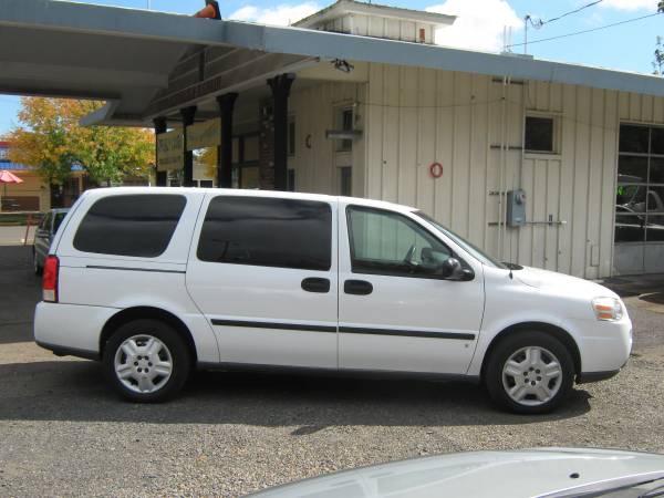 2007 Chevrolet Uplander Family Van for sale in Corvallis, OR