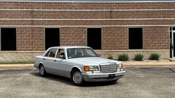 1991 Mercedes-Benz 560 SEL: 1 Owner LOW LOW Miles Well Mainta for sale in Madison, WI