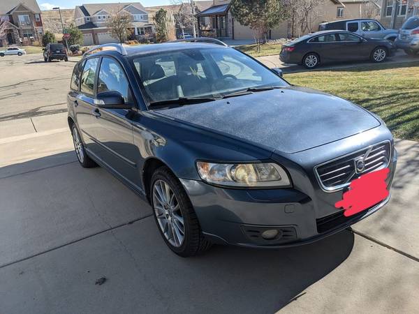 2008 Volvo V50 AWD hatchback t5 - cars & trucks - by owner - vehicle... for sale in Erie, CO – photo 2